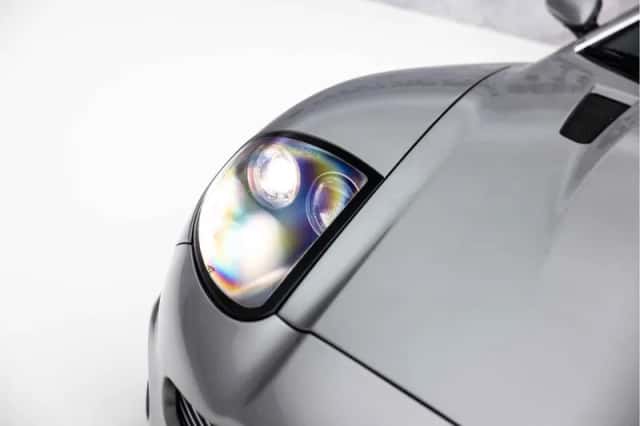 Aston Martin V12 Vanquish (2002) thumbnail 64