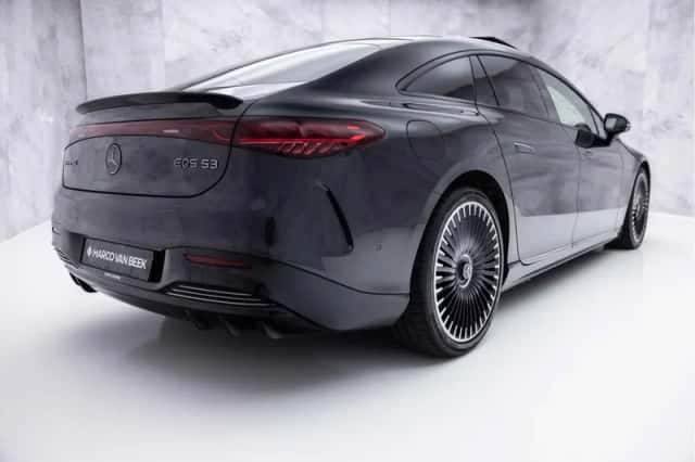 Mercedes-Benz EQS (2023) thumbnail 2