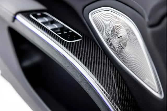 Mercedes-Benz EQS (2023) thumbnail 30