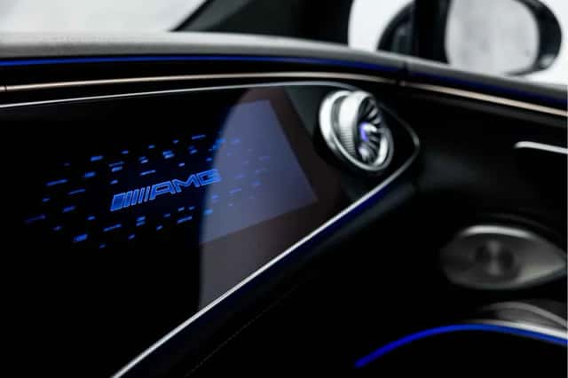 Mercedes-Benz EQS (2023) thumbnail 37