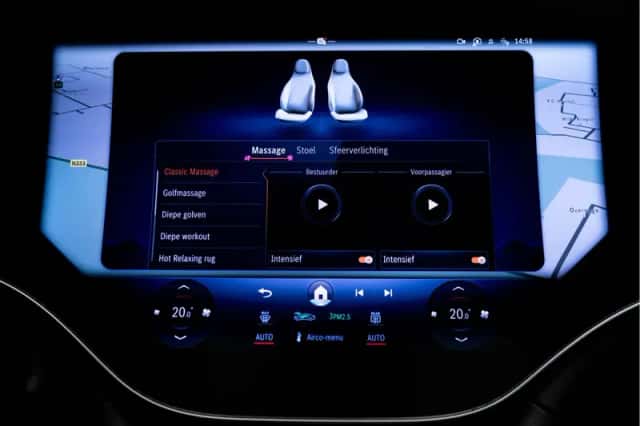Mercedes-Benz EQS (2023) thumbnail 42