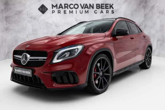 Mercedes-Benz GLA (2017) thumbnail 1
