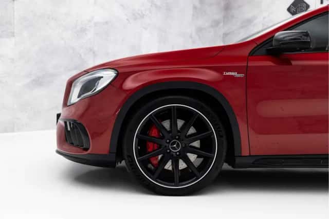 Mercedes-Benz GLA (2017) thumbnail 9