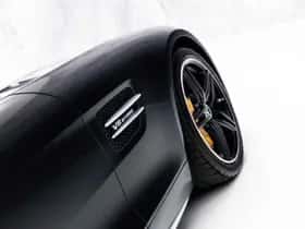 Mercedes-Benz AMG GT (2017) thumbnail 17