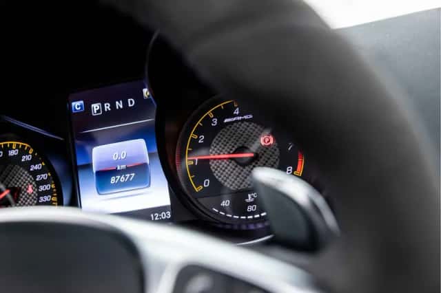 Mercedes-Benz AMG GT (2017) thumbnail 31