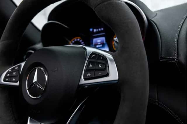 Mercedes-Benz AMG GT (2017) thumbnail 33