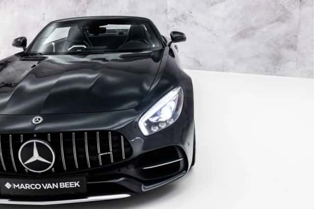 Mercedes-Benz AMG GT (2017) thumbnail 55
