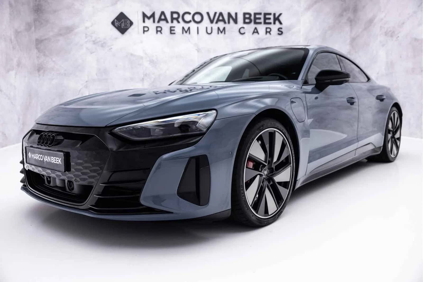 Audi e-tron GT (2022) — foto 1