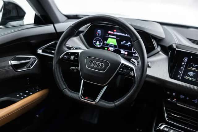 Audi e-tron GT (2022) thumbnail 18