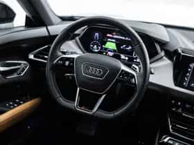 Audi e-tron GT (2022) thumbnail 18