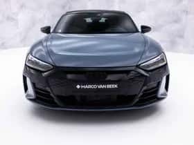 Audi e-tron GT (2022) thumbnail 4