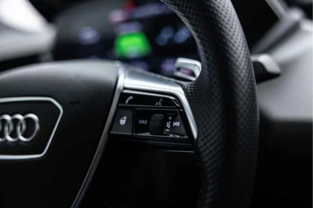 Audi e-tron GT (2022) thumbnail 37