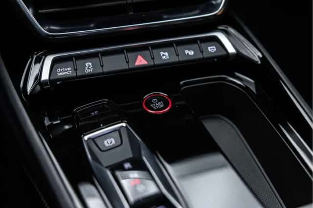 Audi e-tron GT (2022) thumbnail 45