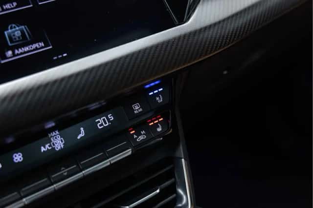 Audi e-tron GT (2022) thumbnail 58