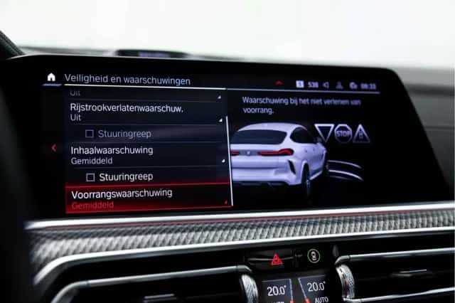 BMW X6 (2020) thumbnail 43