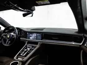 Porsche Panamera (2016) thumbnail 17