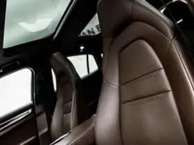 Porsche Panamera (2016) thumbnail 24