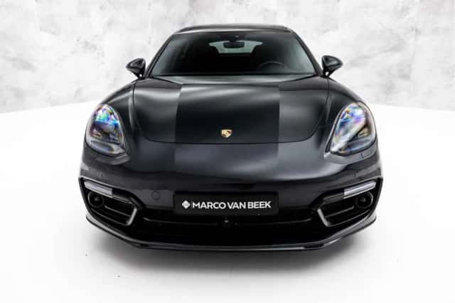 Porsche Panamera (2016) thumbnail 4