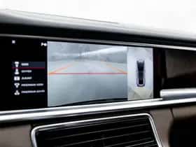 Porsche Panamera (2016) thumbnail 36