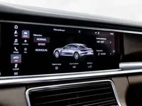Porsche Panamera (2016) thumbnail 38