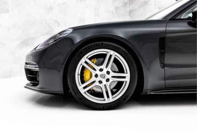 Porsche Panamera (2016) thumbnail 7