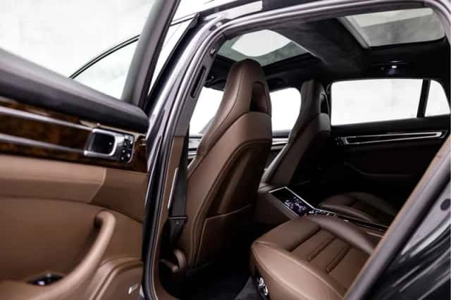 Porsche Panamera (2016) thumbnail 10