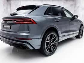 Audi Q8 (2018) thumbnail 2