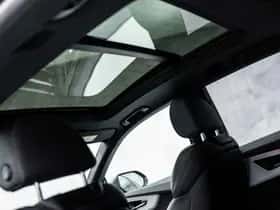 Audi Q8 (2018) thumbnail 11
