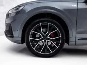 Audi Q8 (2018) thumbnail 7