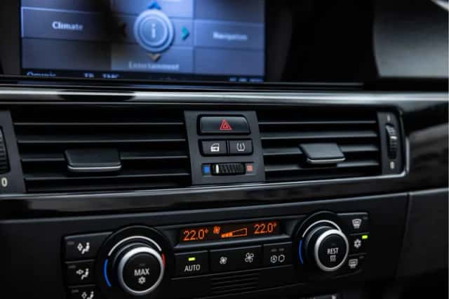 BMW 3-Serie (2008) thumbnail 39