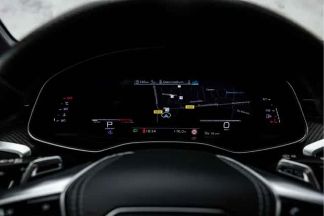 Audi RS6 (2022) thumbnail 31