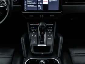 Porsche Cayenne (2020) thumbnail 20