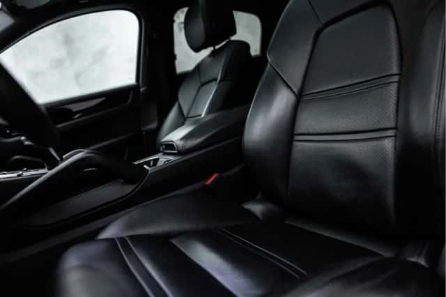 Porsche Cayenne (2020) thumbnail 25