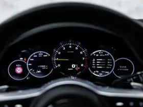 Porsche Cayenne (2020) thumbnail 29