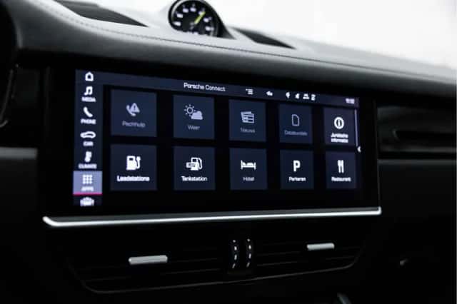 Porsche Cayenne (2020) thumbnail 39
