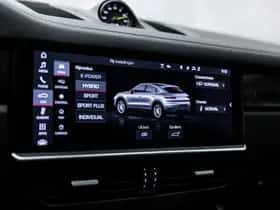 Porsche Cayenne (2020) thumbnail 41