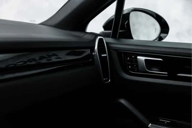 Porsche Cayenne (2020) thumbnail 48