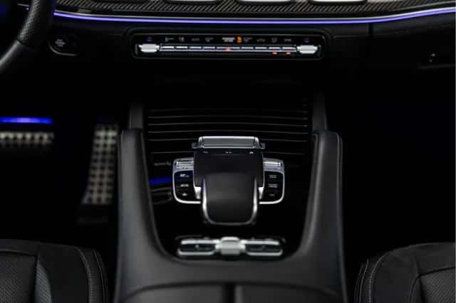 Mercedes-Benz GLE (2023) thumbnail 22
