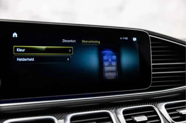 Mercedes-Benz GLE (2023) thumbnail 51