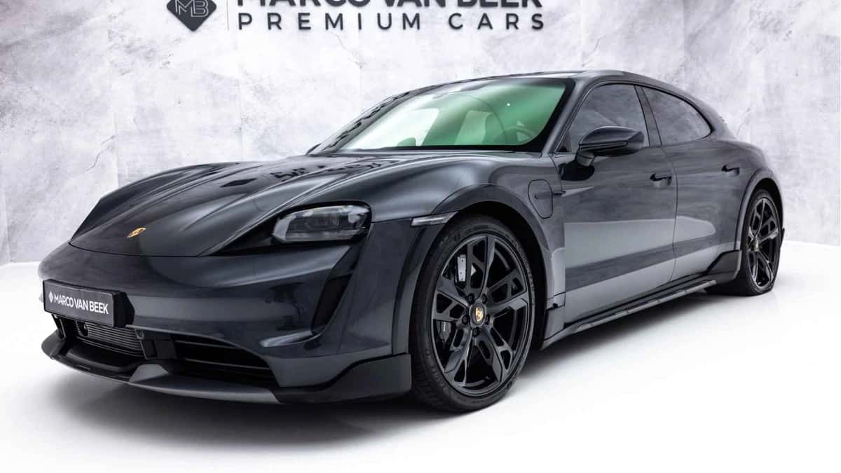 Porsche Taycan (2021) — foto 1
