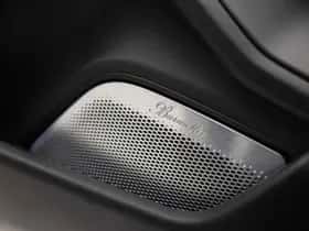 Porsche Taycan (2021) thumbnail 25