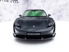 Porsche Taycan (2021) thumbnail 4