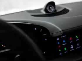 Porsche Taycan (2021) thumbnail 34