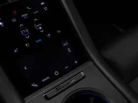 Porsche Taycan (2021) thumbnail 47
