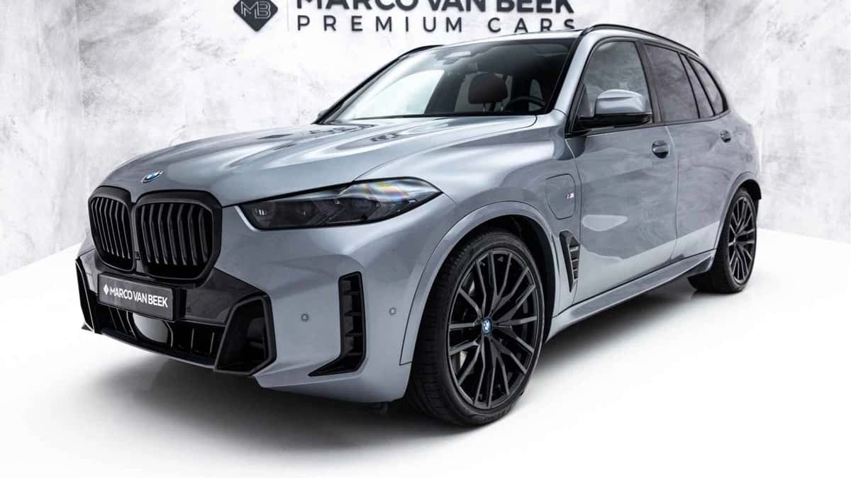 BMW X5 (2023) — foto 1