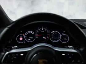 Porsche Cayenne (2017) thumbnail 28