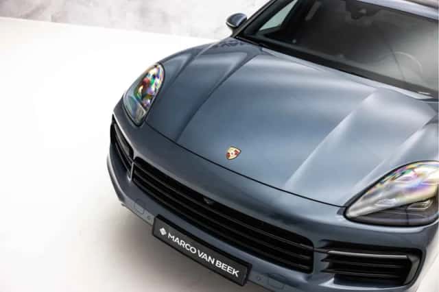Porsche Cayenne (2017) thumbnail 8
