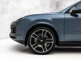 Porsche Cayenne (2017) thumbnail 9