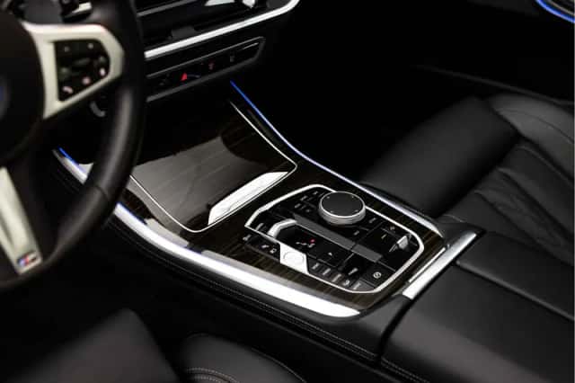 BMW X5 (2024) thumbnail 25