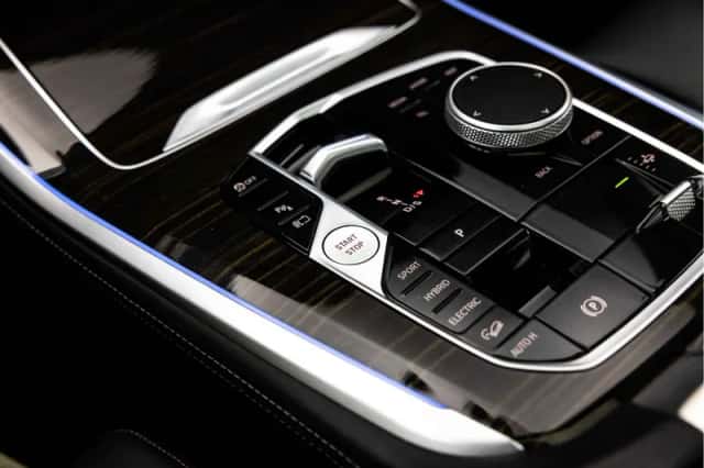 BMW X5 (2024) thumbnail 48